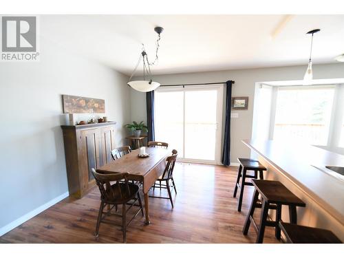 11315 94 Street, Fort St. John, BC - Indoor Photo Showing Dining Room