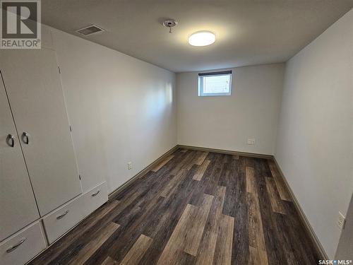 399 9Th Avenue Nw, Swift Current, SK - Indoor Photo Showing Other Room