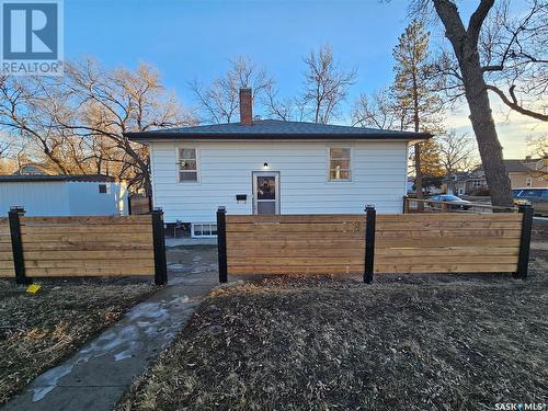 399 9Th Avenue Nw, Swift Current, SK - Outdoor