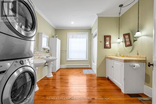4903 County 45 Rd, Hamilton Township, ON - Indoor Photo Showing Laundry Room