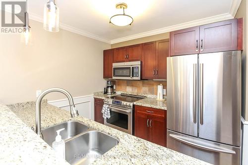 #241 -130 Fairway Crt, Blue Mountains, ON - Indoor Photo Showing Kitchen With Stainless Steel Kitchen With Double Sink