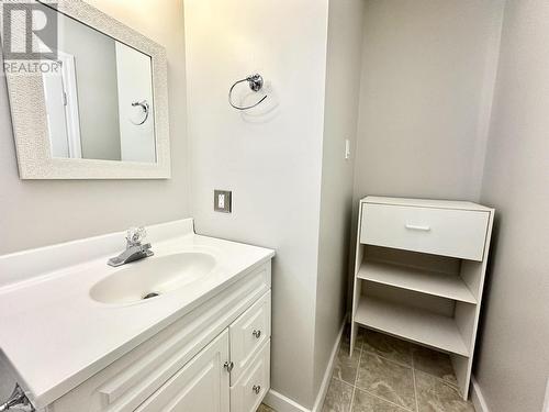 10316 88A Street, Fort St. John, BC - Indoor Photo Showing Bathroom