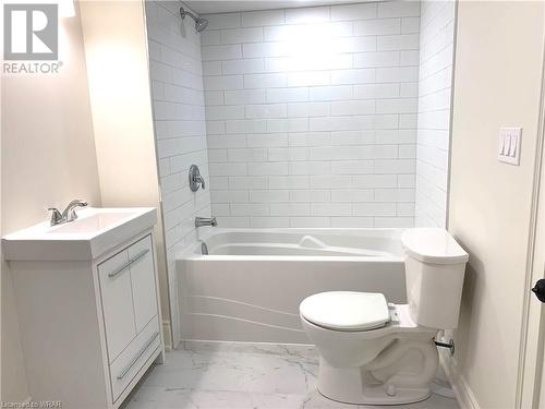 Unit B - Lower Level - 806 Duke Street, Cambridge, ON - Indoor Photo Showing Bathroom