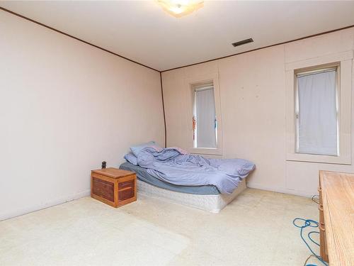 1494 Fisher Rd, Cobble Hill, BC - Indoor Photo Showing Bedroom