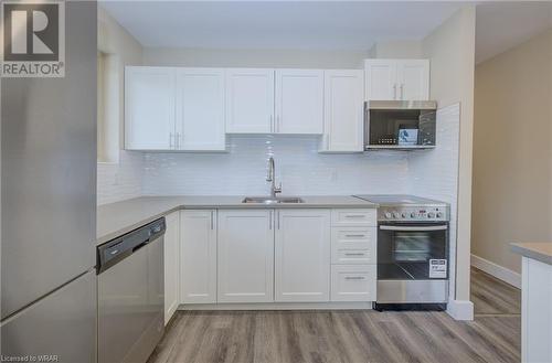 586 Victoria Street S, Kitchener, ON - Indoor Photo Showing Kitchen With Stainless Steel Kitchen With Upgraded Kitchen
