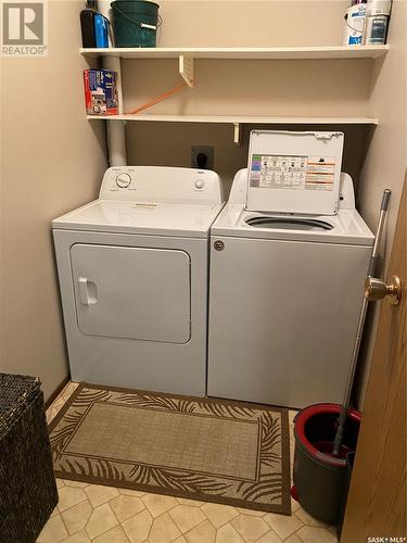 102 314 11Th Street E, Prince Albert, SK - Indoor Photo Showing Laundry Room