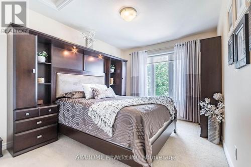 64 Raspberry Trail, Thorold, ON - Indoor Photo Showing Bedroom