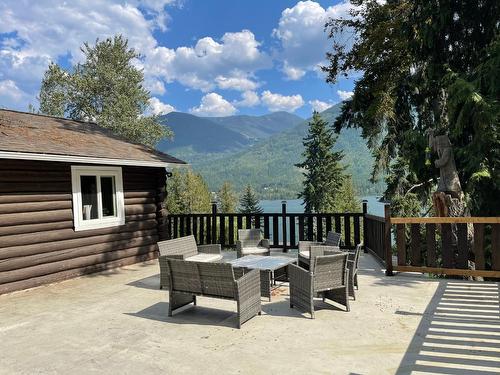 6675 Highway 3A, Nelson, BC - Outdoor With Deck Patio Veranda