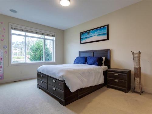 13079 Staccato Drive, Lake Country, BC - Indoor Photo Showing Bedroom