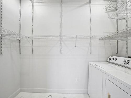 Laundry room - 302 Ch. Daigneault, Brigham, QC - Indoor With Storage