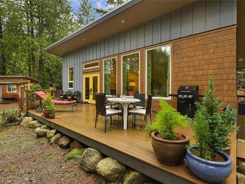 763 Steward Dr, Mayne Island, BC - Outdoor With Deck Patio Veranda With Exterior