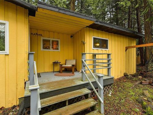 763 Steward Dr, Mayne Island, BC - Outdoor With Exterior