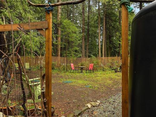 763 Steward Dr, Mayne Island, BC - Outdoor