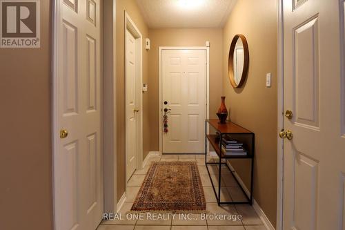 2500 Logan Avenue, Oakville, ON - Indoor Photo Showing Other Room