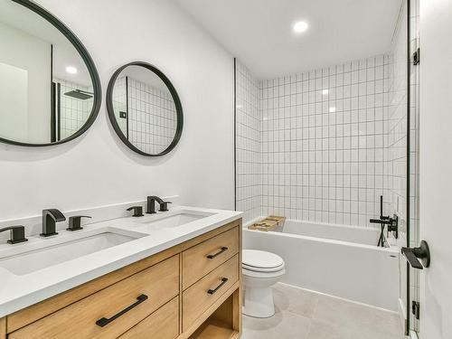 Salle de bains - 141 Rue Wilson, Mont-Blanc, QC - Indoor Photo Showing Bathroom