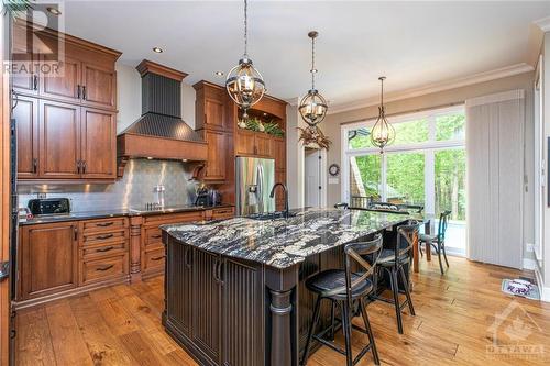 2868 Bouvier Road, Clarence-Rockland, ON - Indoor Photo Showing Kitchen With Upgraded Kitchen