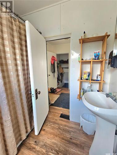 Shackleton Acreage, Miry Creek Rm No. 229, SK - Indoor Photo Showing Bathroom