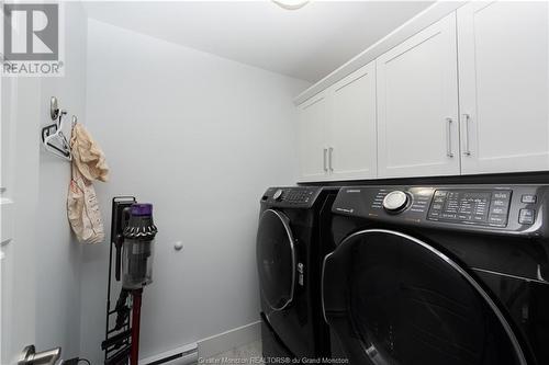24 Satleville, Riverview, NB - Indoor Photo Showing Laundry Room