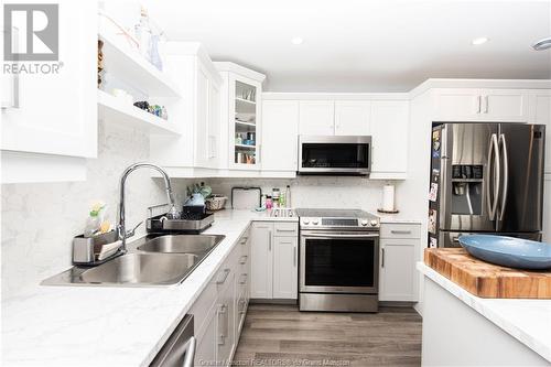 24 Satleville, Riverview, NB - Indoor Photo Showing Kitchen With Stainless Steel Kitchen With Double Sink