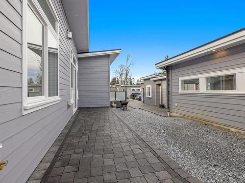 116-4690 Caspian Pl, Cowichan Bay, BC - Outdoor With Exterior