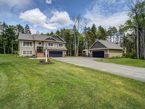 32 Chalet Lane, Beaver Bank, NS 