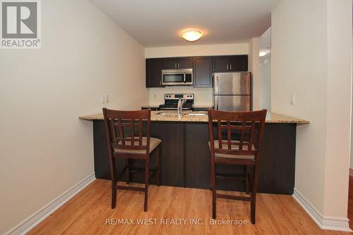 203 - 1 Brandy Lane Drive, Collingwood, ON - Indoor Photo Showing Kitchen