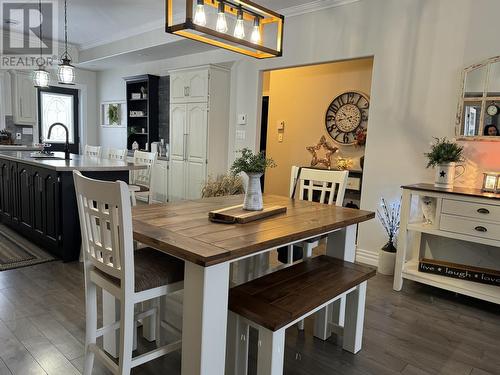 98 Sullivan Avenue, Gander, NL - Indoor Photo Showing Dining Room