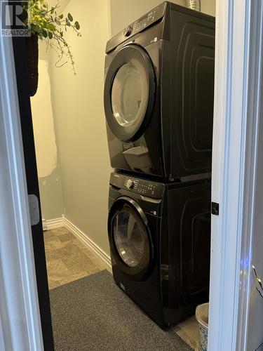 98 Sullivan Avenue, Gander, NL - Indoor Photo Showing Laundry Room