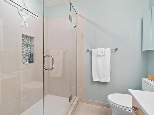 1302-38 Front St, Nanaimo, BC - Indoor Photo Showing Bathroom