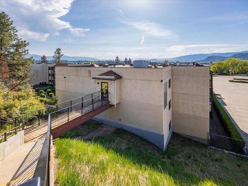 114-489 33 Highway, Kelowna, BC - Outdoor With View