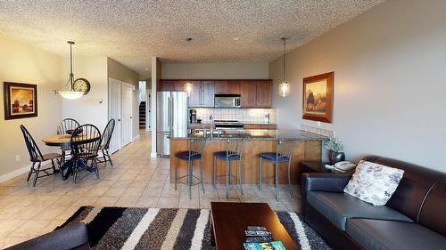 412 A - 400 Bighorn Boulevard, Radium Hot Springs, BC - Indoor