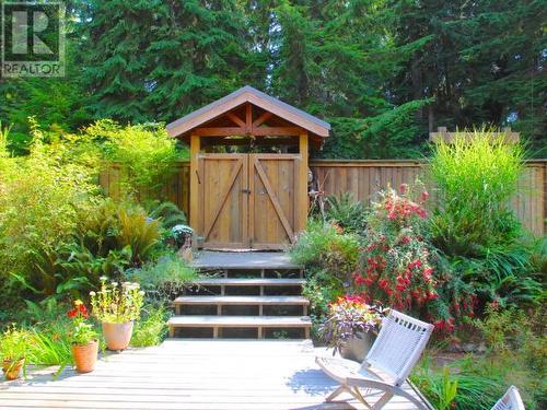 3056/3060 Vancouver Blvd, Savary Island, BC - Outdoor