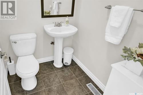 10 Rosewood Drive, Lumsden, SK - Indoor Photo Showing Bathroom