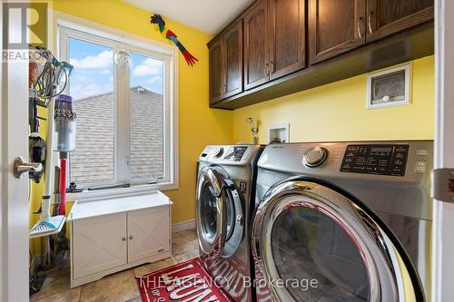 1432 Dunkirk Ave, Woodstock, ON - Indoor Photo Showing Laundry Room