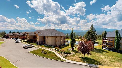 732 B - 700 Bighorn Boulevard, Radium Hot Springs, BC - Outdoor With View