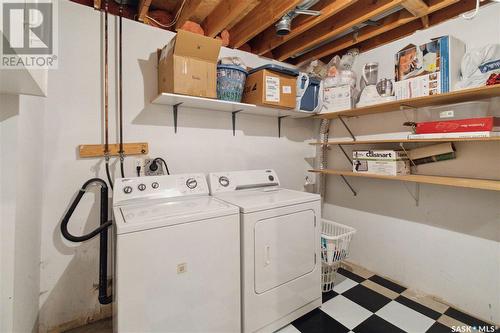 207 Steiger Crescent, Saskatoon, SK - Indoor Photo Showing Laundry Room