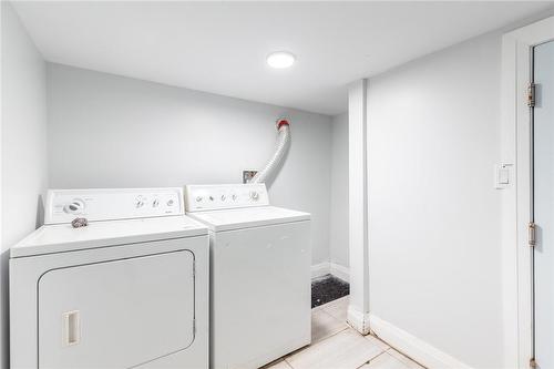 801 Main Street E, Hamilton, ON - Indoor Photo Showing Laundry Room