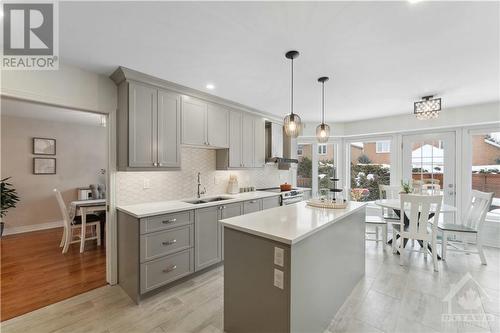 44 Goulding Crescent, Kanata, ON - Indoor Photo Showing Kitchen With Double Sink With Upgraded Kitchen