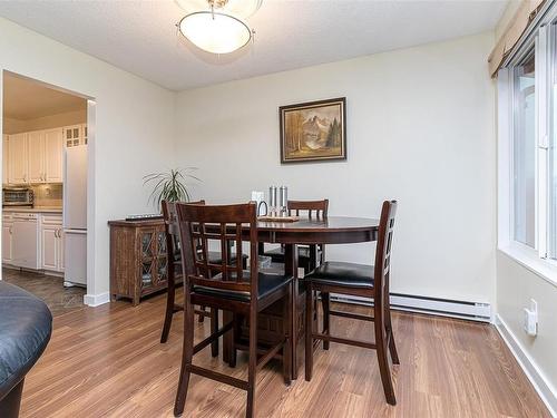 3-6172 Alington Rd, Duncan, BC - Indoor Photo Showing Dining Room