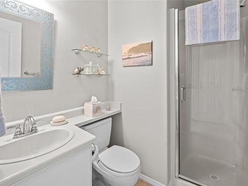8835 West Coast Rd, Sooke, BC - Indoor Photo Showing Bathroom