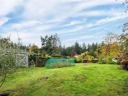 985 Dogwood Rd, North Saanich, BC - Outdoor With View