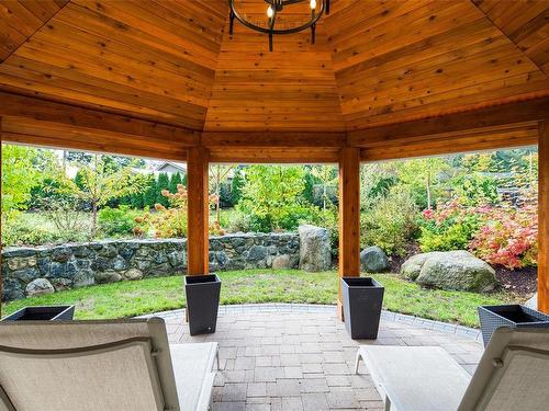 985 Dogwood Rd, North Saanich, BC - Outdoor With Deck Patio Veranda With Exterior