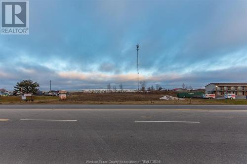 41 Second Street, Adelaide-Metcalfe, ON 