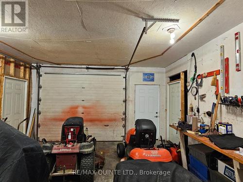 1648 North Big Island Road, Prince Edward County, ON - Indoor Photo Showing Garage