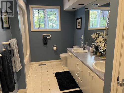 1409 Littleton St, Richard'S Landing, ON - Indoor Photo Showing Bathroom