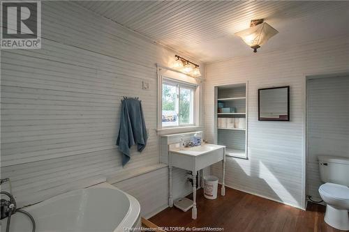 49 Parkindale, Pollet River, NB - Indoor Photo Showing Bathroom