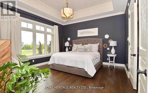 111 Cawkers Cove Rd, Scugog, ON - Indoor Photo Showing Bedroom