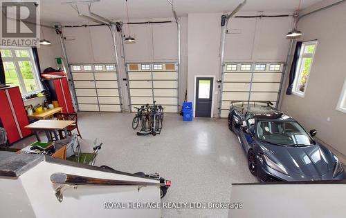 111 Cawkers Cove Rd, Scugog, ON - Indoor Photo Showing Garage