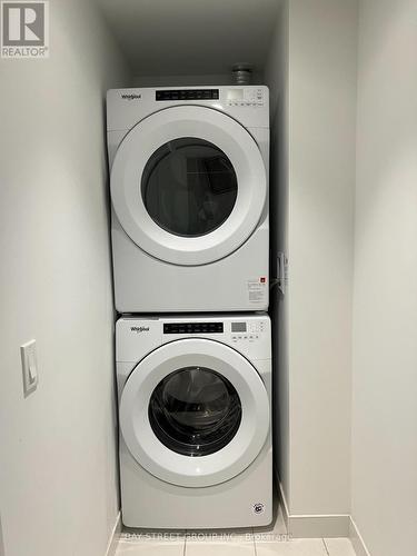 #266 -60 Ann O'Reilly Rd, Toronto, ON - Indoor Photo Showing Laundry Room