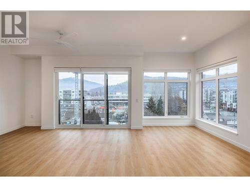 604 Cawston Avenue Unit# 608, Kelowna, BC - Indoor Photo Showing Other Room